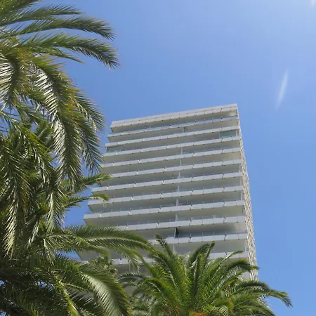 3 Bedroom Apartment Bahia De Marbella *